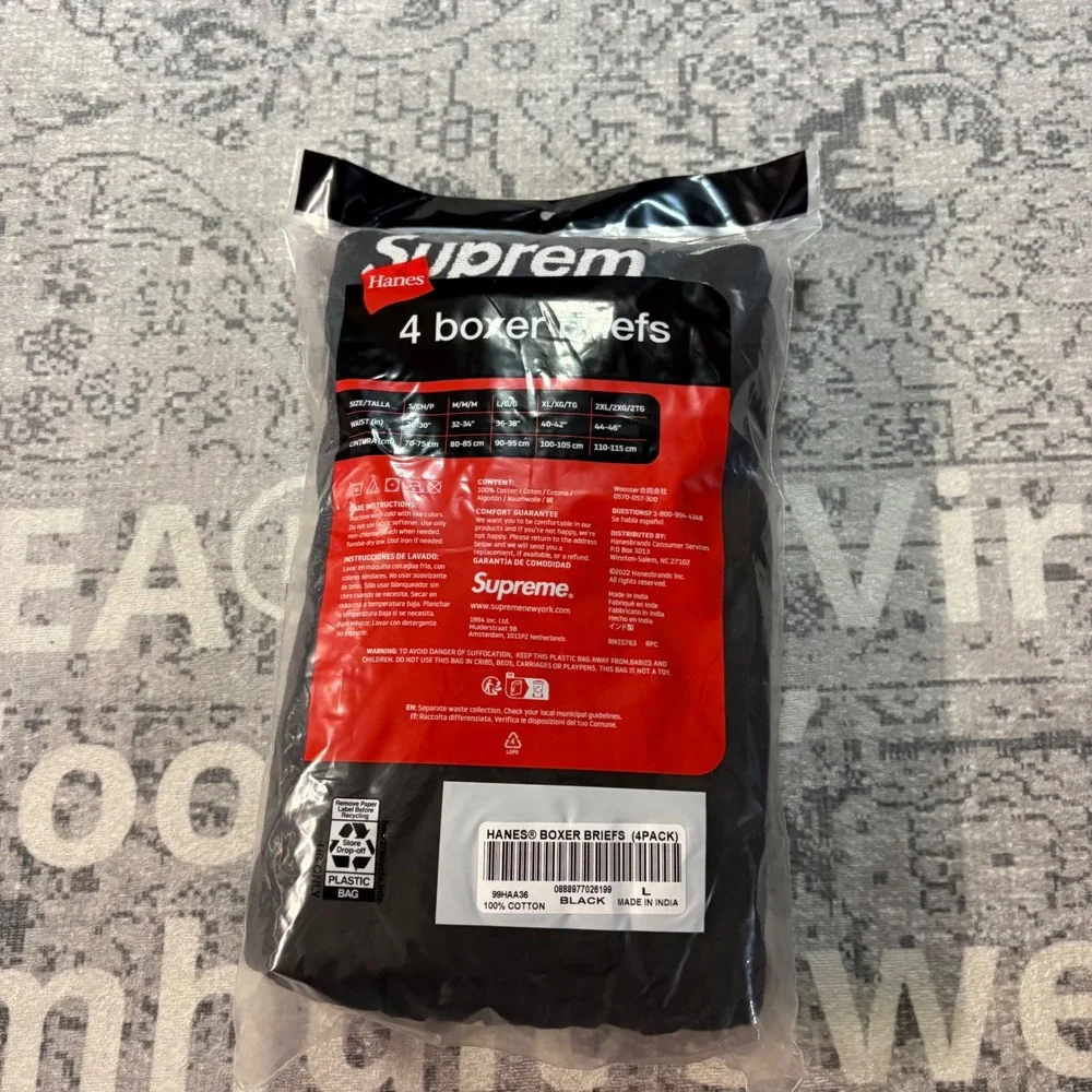 Supreme streetwear #hypebeast aesthetic